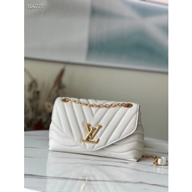 Best Replica Louis vuitton NEW WAVE CHAIN BAG M58549 Ivory JK304zU69