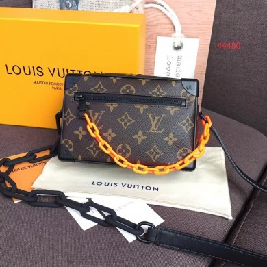 Fake Louis Vuitton Monogram Canvas MINI SOFT TRUNK M44480 JK1386tu77