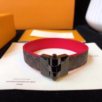 Luxury Replica Louis Vuitton Bracelet CE4178 JK1141vv50