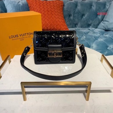 Replica Louis vuitton original MINI DAUPHINE M44580 black JK1215Ye83