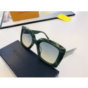 Louis Vuitton Sunglasses Top Quality LVS00960 JK4422HW50