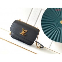 Fake Louis Vuitton Original Lockme chain small handbag M57067 black JK684xR88