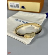Louis Vuitton Bracelet CE8830 JK827DS71