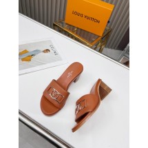 Louis Vuitton slipper M36957-5 JK1867HW50
