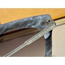 Louis Vuitton Sunglasses Top Quality LVS01177 JK4205Gw67
