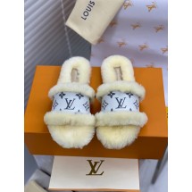 Replica Louis Vuitton Shoes M91031 Shoes JK2211DY71