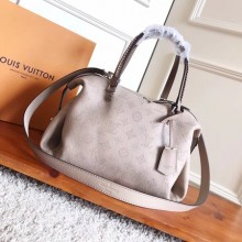 First-class Quality Louis Vuitton Mahina Leather ASTERIA Bag M54672 OffWhite JK2230xO55