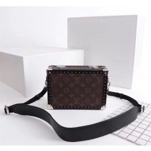 Louis Vuitton Monogram Canvas PETITE MALLE M20101 JK1728wv88