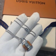 Louis Vuitton Necklace CE4143 JK1144Gm74