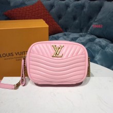 Louis Vuitton NEW WAVE Camera Bag M53682 Pink JK1307qM91