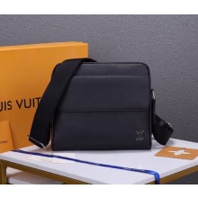 Louis Vuitton Taiga cowhide leather MESSENGER M30260 BLACK JK131KX51