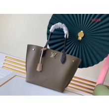 Replica Louis vuitton original LOCKME GO M55028 Khaki JK982ec82