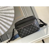 Knockoff Louis Vuitton OUTDOOR MESSENGER M30233 black JK5885vf92